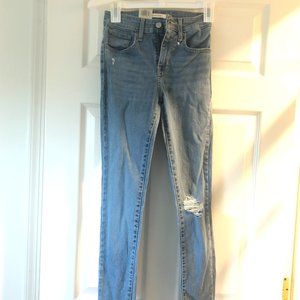 Levis High Rise Skinny Jeans